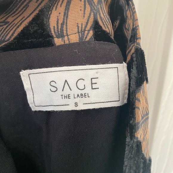 Sage The Label Velvet Burnout Mini Skirt - Picture 7 of 9
